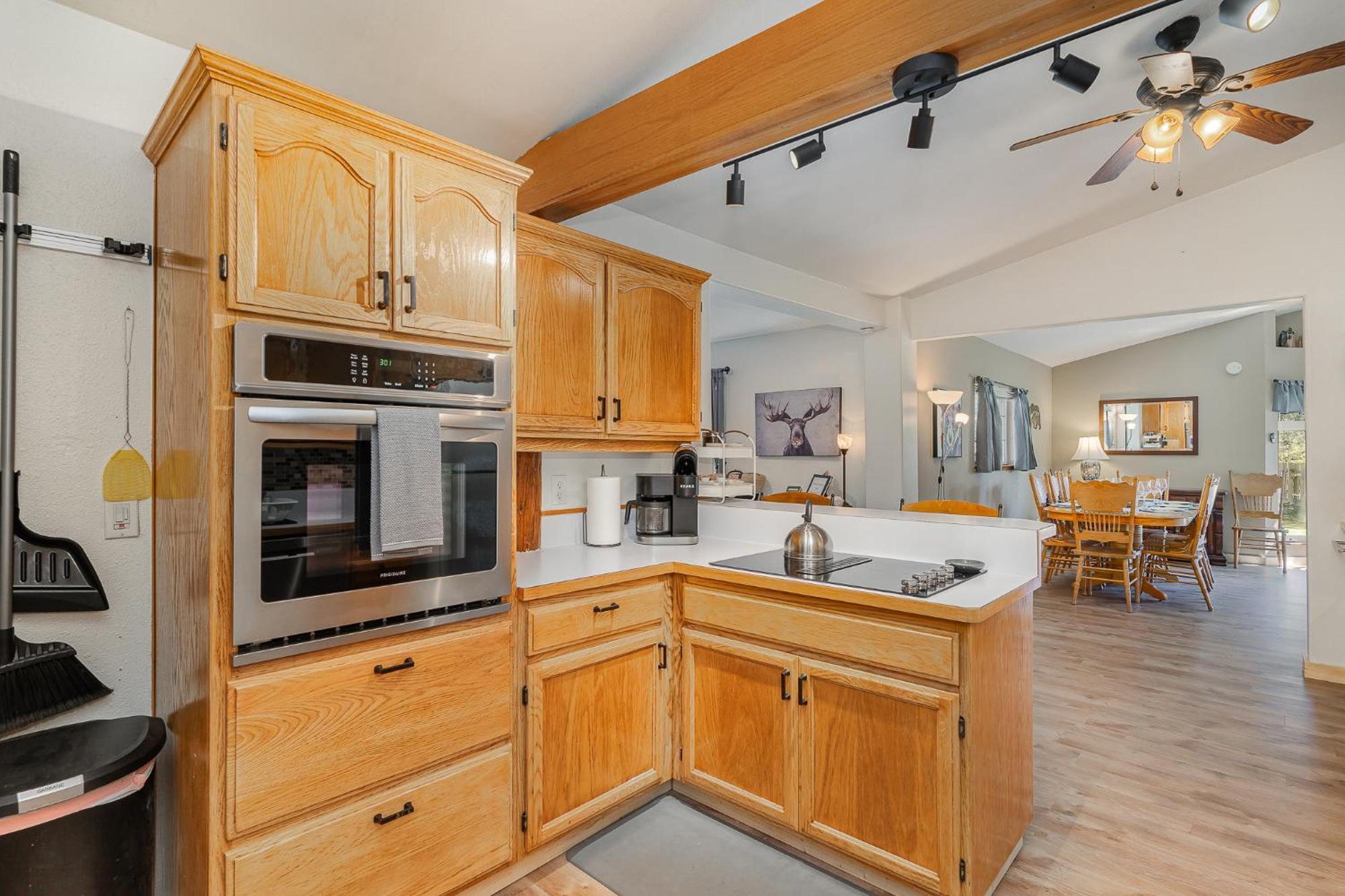 Villa Bear'S Den Hideaway With Hot Tub Ashford Esterno foto