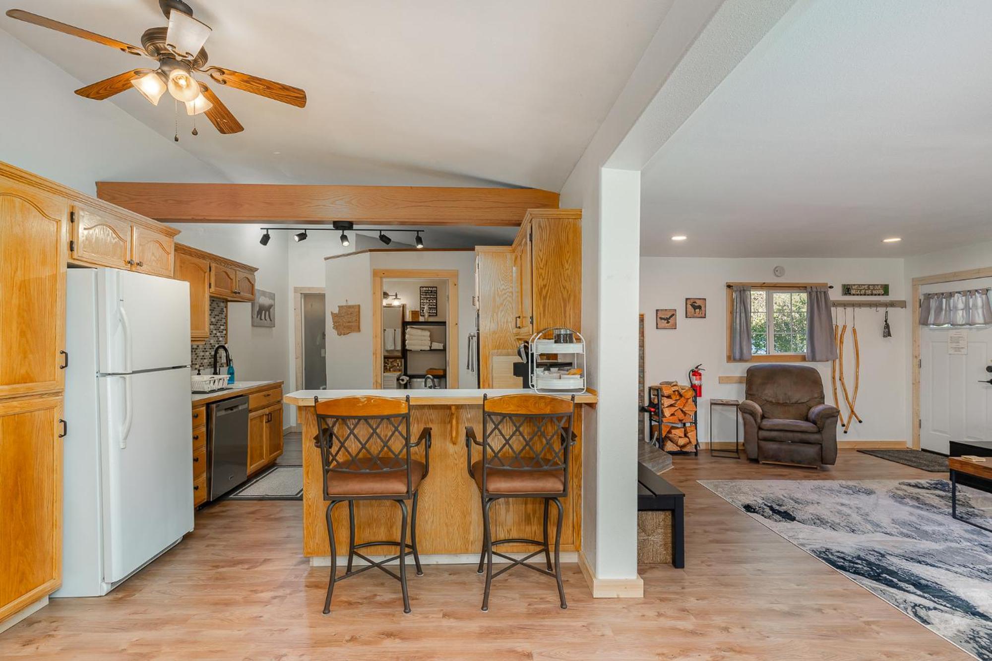 Villa Bear'S Den Hideaway With Hot Tub Ashford Esterno foto