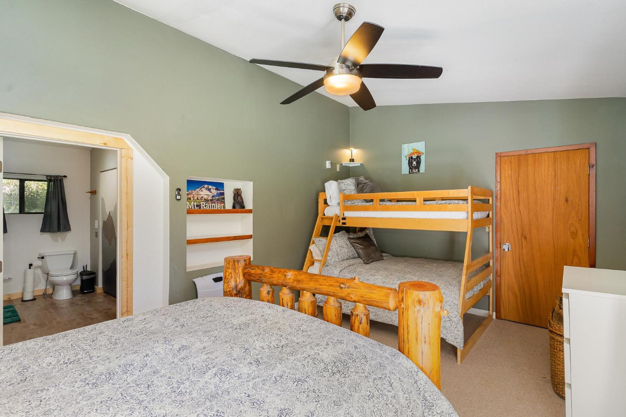 Villa Bear'S Den Hideaway With Hot Tub Ashford Esterno foto